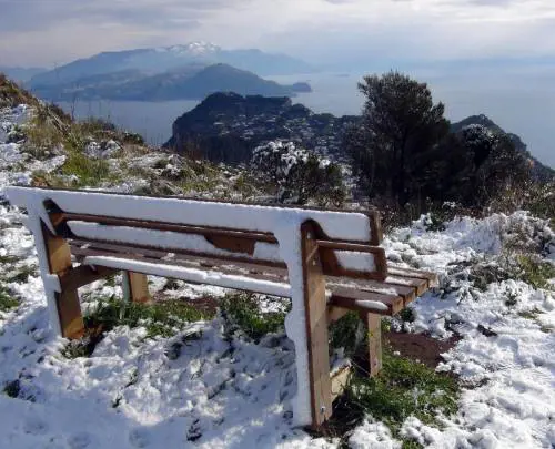 Big Snow imbianca pure Capri e Liguria