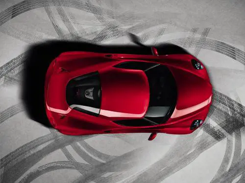 4C: ecco l'orgoglio Alfa Romeo
