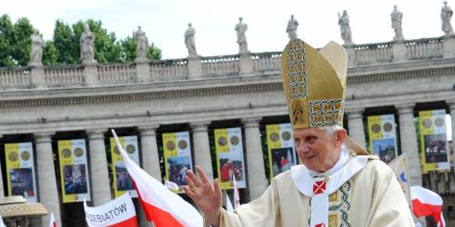 Benedetto XVI si dimette: lascerà la Santa Sede il 28 febbraio