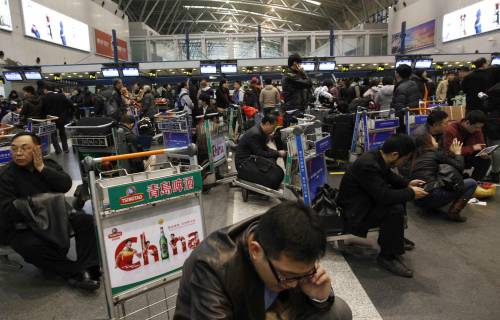 L'Italia perde l'aereo per la Cina Alitalia cancella i collegamenti