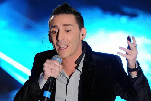 Modà e Malika Ayane I candidati alla vittoria tirano fuori le ugole