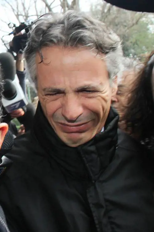 Offese e lancio di monetine contro Giuseppe Mussari