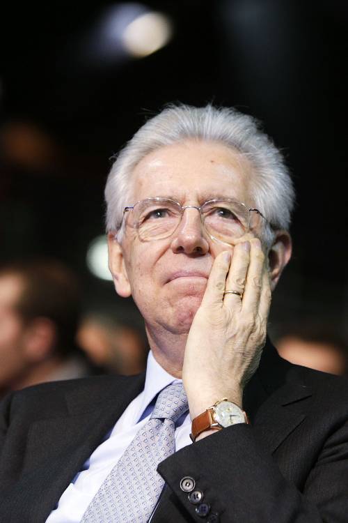 Monti guarda alla Germania: "Voglio grande coalizione"