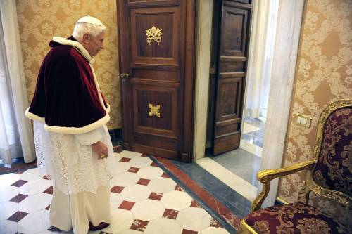 Il Papa anticipò le dimissioni in un'intervista al biografo: "Quello che ho fatto basta"
