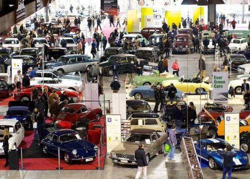 Quel rombo che fa la storia Autoclassica parte in Fiera