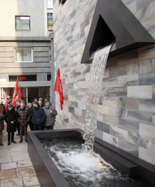 Il restauro è concluso: un omaggio a Pertini  (e ai socialisti del Pd)