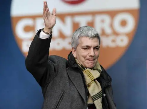 Vendola col gup che lo assolse Spunta la foto che li inchioda
