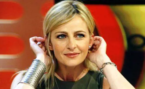 Luisella Costamagna censurata da Santoro?