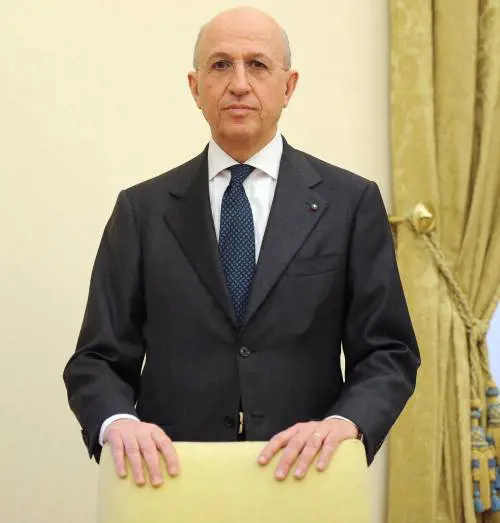 Banche, Patuelli affronta i sindacati