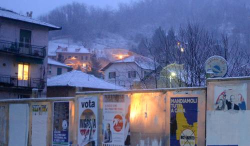 Scende la neve sulle elezioni Fiocchi a Torino e Bologna