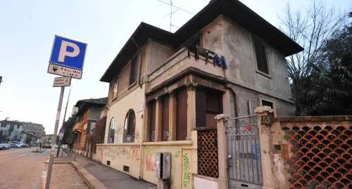 Aler in profondo rosso  Via all'asta di case e villette