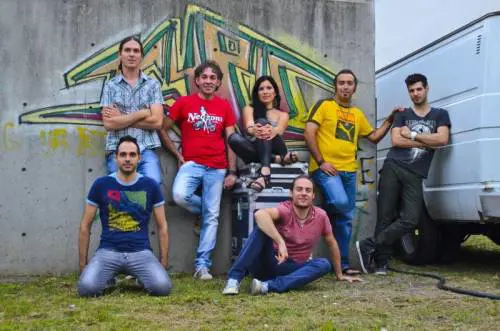 Kachupa, il folk viaggia sul carretto