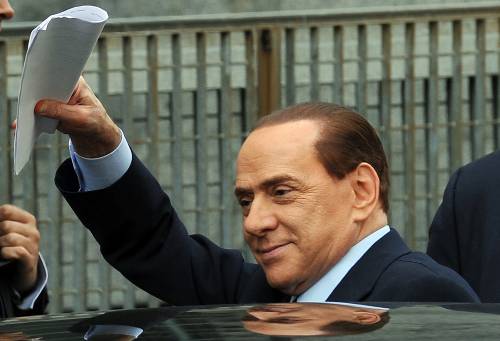 Berlusconi attacca i giudici: "Persecuzione intollerabile"
