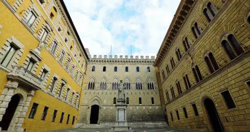 Maledizione Mps: suicida manager 