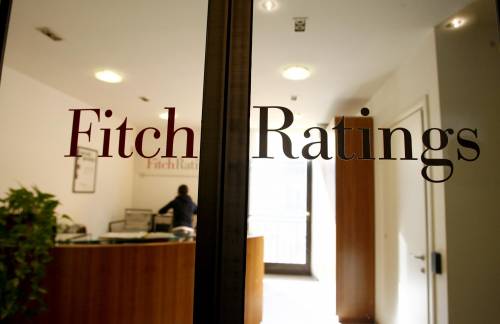 Fitch declassa il rating dell'Italia