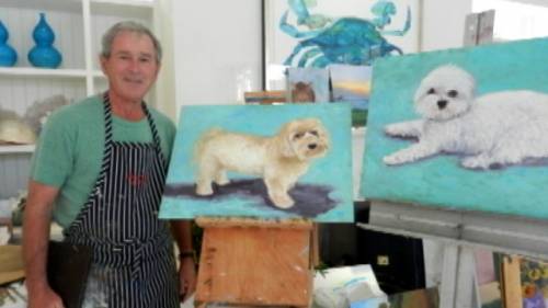 George W. Bush fa il pittore