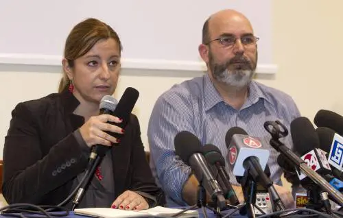 I capogruppo M5S Roberta Lombardi e Vito Crimi