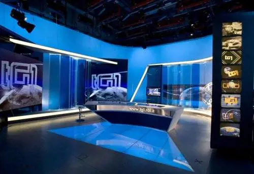 Tg1: notturni, festivi e straordinari mai svolti ma pagati: indaga la procura