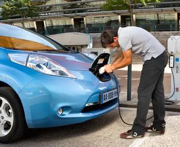 L'auto elettrica? Inquina già da ferma