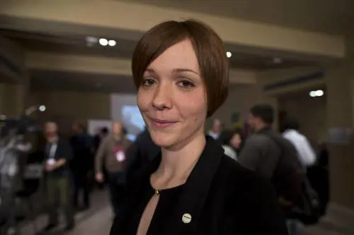 Marta Grande nella sede del quartier generale del M5S