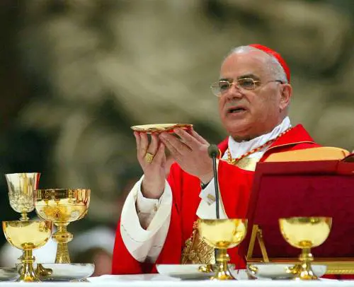 José Saraiva Martins: "L'uomo ideale per riformare la Chiesa"