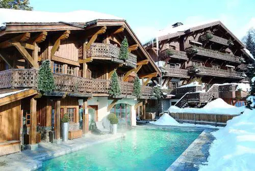 Nel fiabesco villaggio di Megève chalet da sogno e piste da campioni