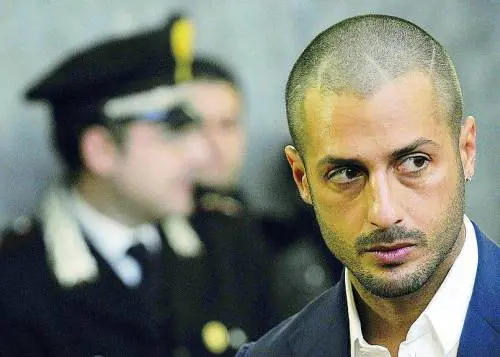 Corona scrive dal carcere: "Ora basta, voglio giustizia, questa non è più una vita"