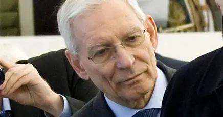 Stipendi toghe della Consulta Onida: "Congruo mezzo milione"