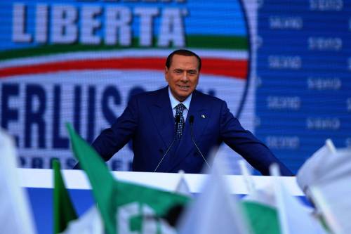 Berlusconi a Bersani: "Governo con Pdl o si torna a votare"