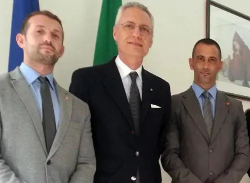 Ecco come New Delhi ha piegato i Professori