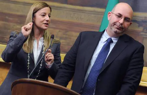 Vito Crimi e Roberta Lombardi al termine delle consultazioni