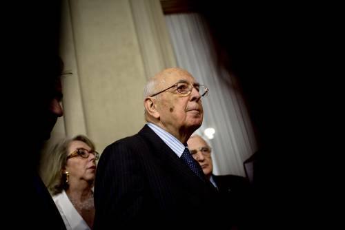 Napolitano non molla e rilancia: "Ora ascolterò due gruppi ristretti"