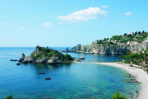 I segreti e i tesori dell'Isola Bella per promettersi amore eterno