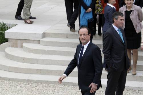 Per i conti all'estero ombre su Fabius E Hollande trema