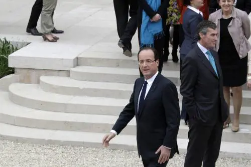 Per i conti all'estero ombre su Fabius E Hollande trema