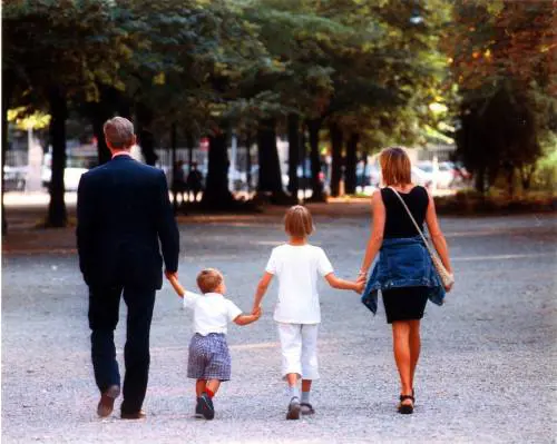 "La paghetta è diseducativa". Genitori, cosa ne pensate?