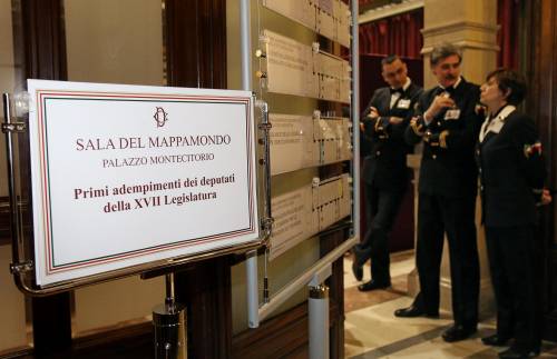 L'altra faccia della casta: in Parlamento uscieri da 10mila euro al mese