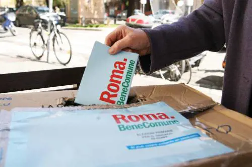 Roma, bufera sulle primarie Si dimette la dirigente Pd che ha denunciato i rom al voto