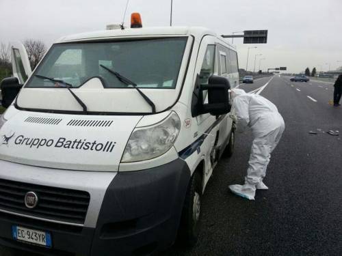 Assalto a portavalori sull'autostrada A9: alcuni milioni il bottino