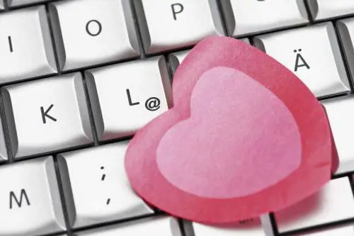Cuori in cerca di risposta? Ora c'è la posta di Eleonora