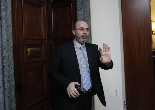 Il capogruppo del M5S al Senato Vito Crimi