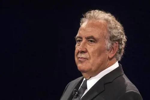 Santoro scende in campo? Già depositato il simbolo