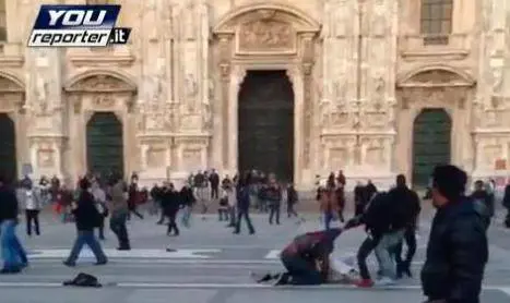 Faida fra stranieri in Duomo La piazza ostaggio del racket