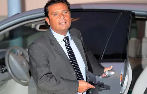 Capitan Naufragio porta fortuna solo al sindaco Pd