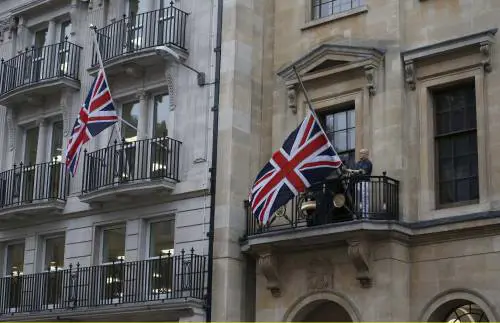 Londra, preparativi per il funerale della Thatcher