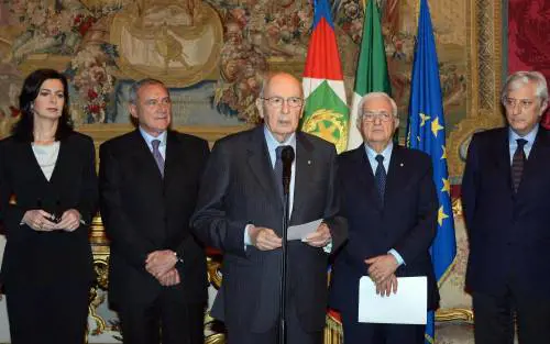 Storico record di Re Giorgio: ora può mandare tutti a casa