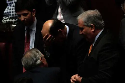 Bersani, la cronaca della fine politica. Il fratello Mauro: "Ora è solo"