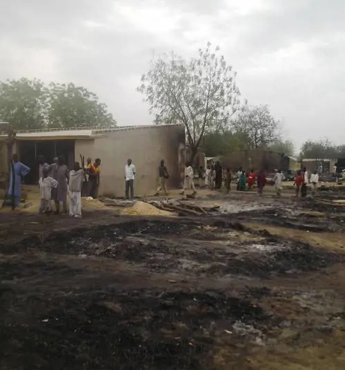 Nigeria, guerra con i jihadisti: 185 morti in un solo villaggio