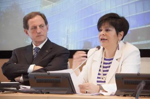«Il lavoro è la madre di tutte le sfide»: la Regione mette in tavola 143 milioni