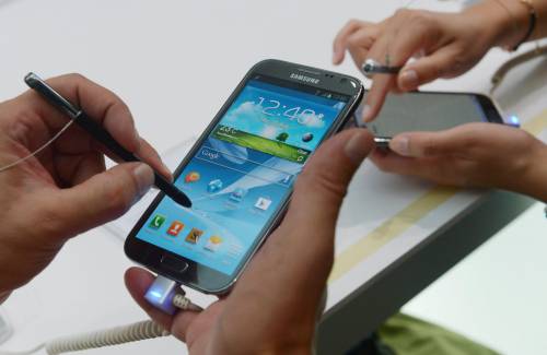 Samsung straccia Apple: con il Galaxy utili record